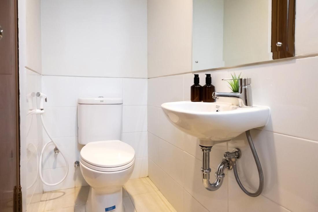 Twospaces Living At Zena Mozia Tegal  Luaran gambar